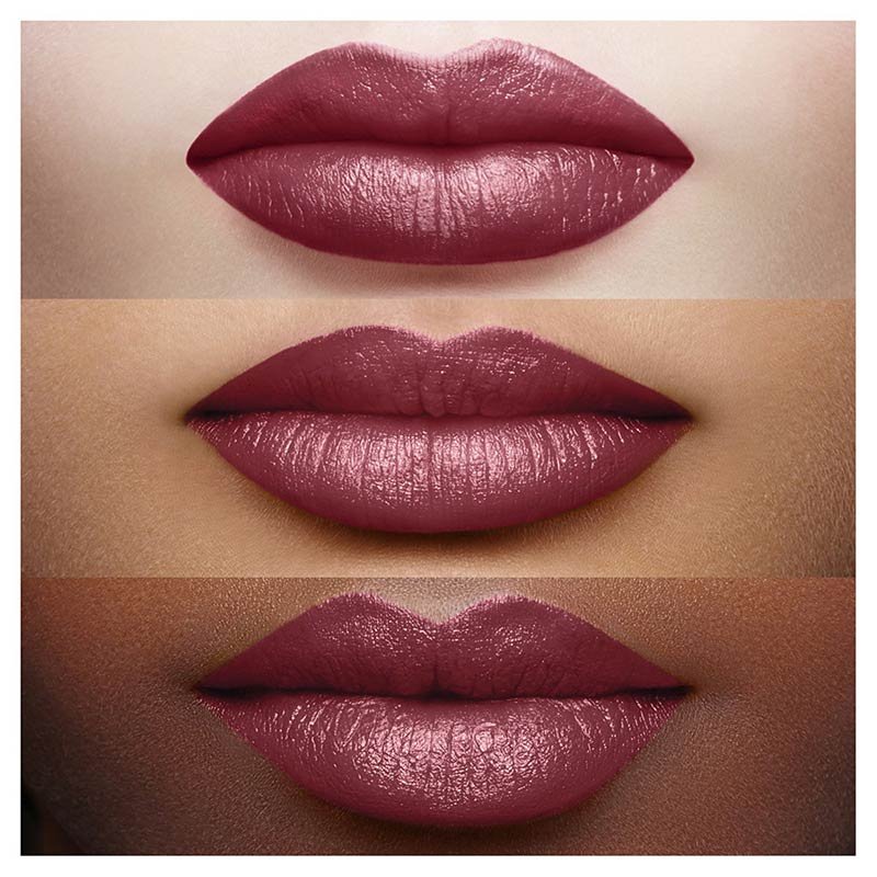 Color Riche Satin Lipstick 302 Bois De Rose On Lips 2